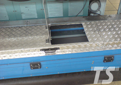 NASTRI TRASPORTO SCARTI - CULLET CONVEUORS SCRAPERS -  ќЌ¬≈…≈–ј —“≈ ЋќЅќя √–јЌ”Ћя“ќ–џ